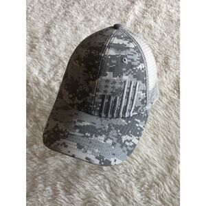 Academy Sports Digital Camo American Flag Trucker Hat Adjustable Gray